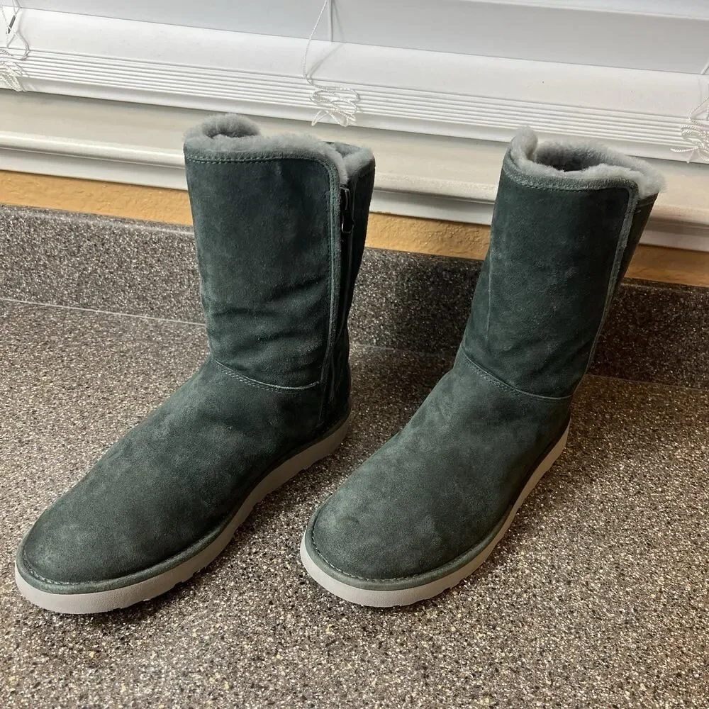 Treadlite By Ugg Gray Suede Mid Calf Boots Women's Sz 9 Sheepskin Lining Zip New